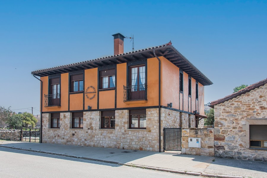 Casa Rural Entrada Río Lobos