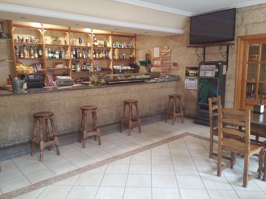 Bar Puerta De Caderechas