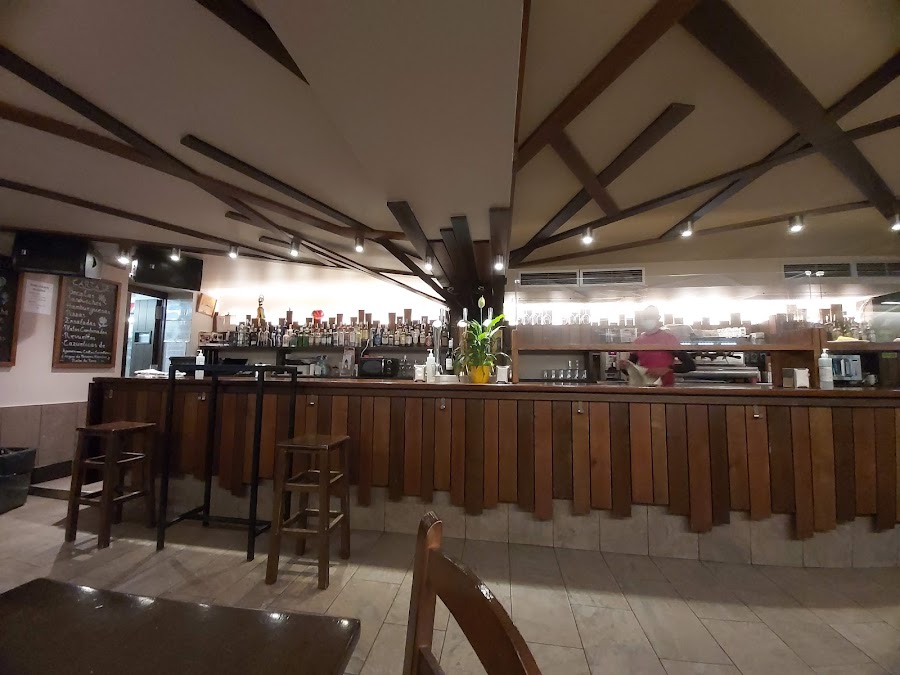 Bar Titi