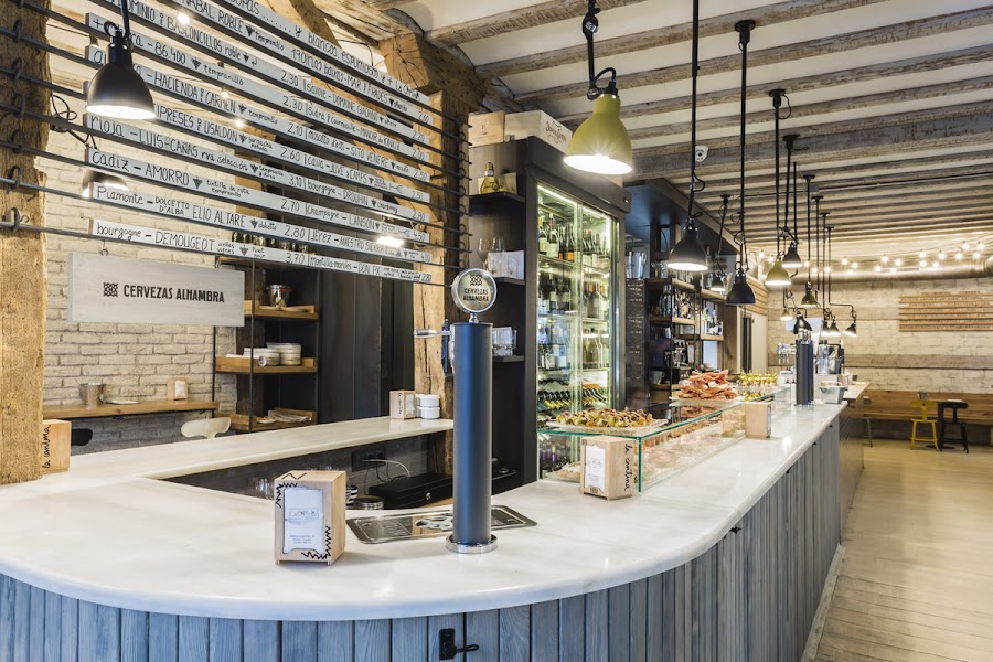 La Cantina Burgos - Bar y restaurante