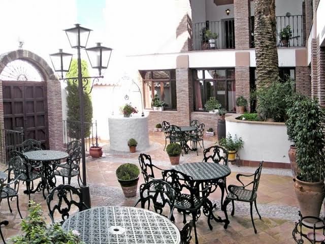 La Casa Grande Del Burgo