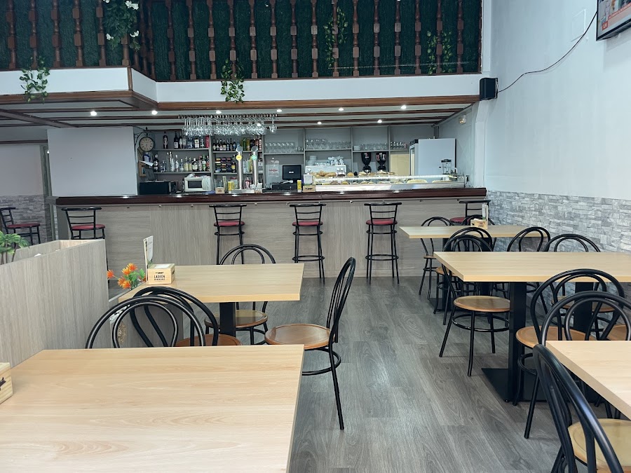 La Cumbre Bar-Restaurante