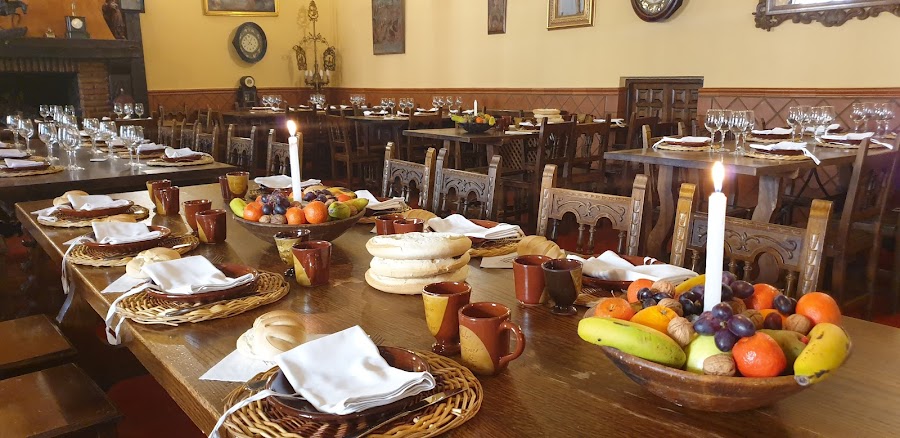 Mesón los Templarios y Villasirga