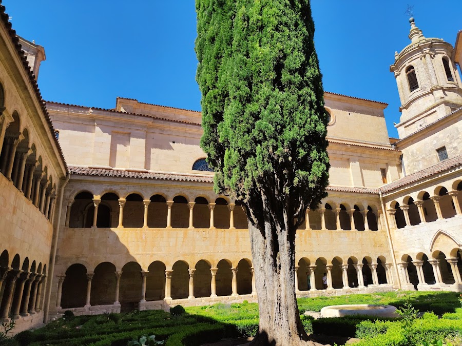 Monasterio de Santo Domingo de Silos (Monjes Benedictinos)