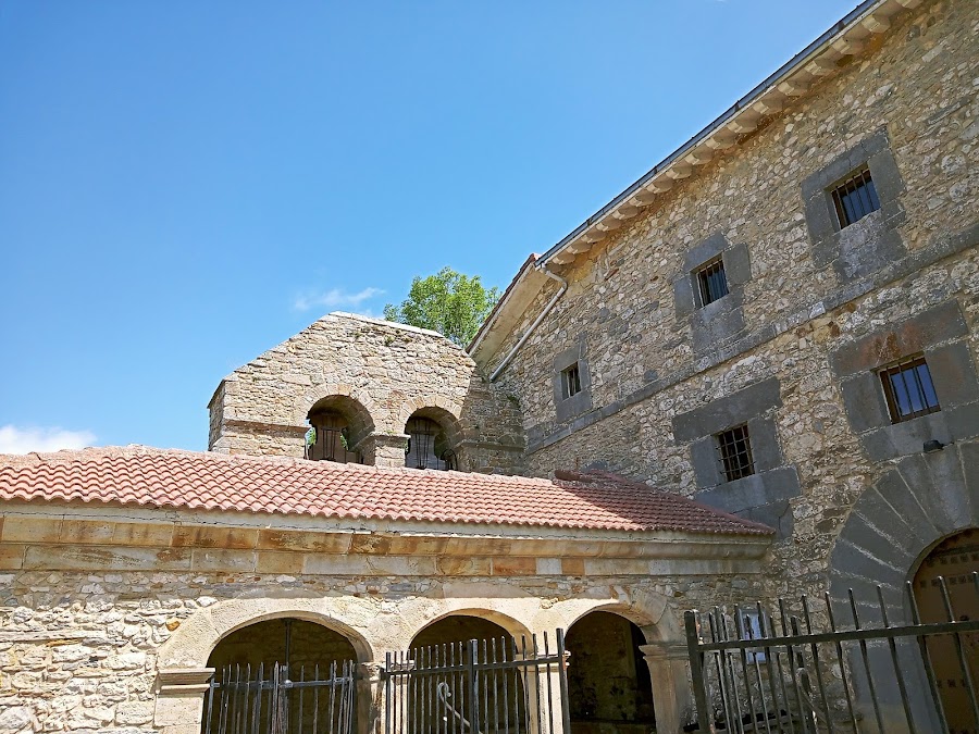 Oroko Andra Mariaren Santutegia/Santuario de Nuestra Señora de Oro