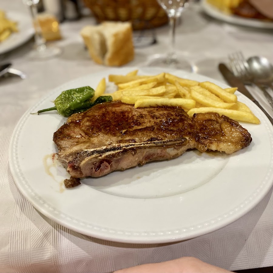 Pensión Isasa